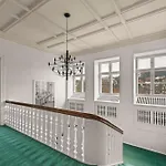 Villa New Listing! Unique In Bergen