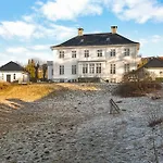 New Listing! Unique In Villa Bergen