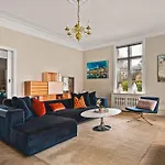 New Listing! Unique In Villa *