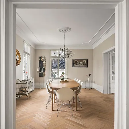 Villa New Listing! Unique In Bergen
