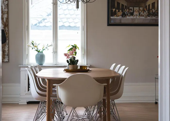 Villa New Listing! Unique In Bergen