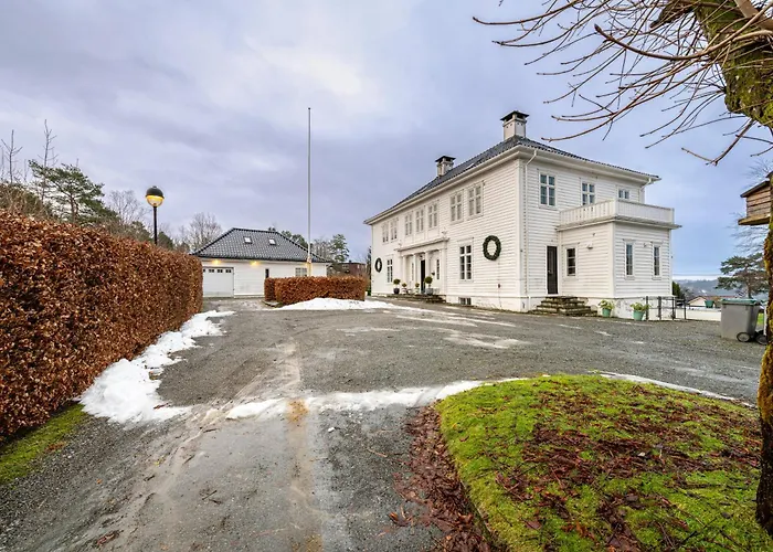 New Listing! Unique In Villa Bergen