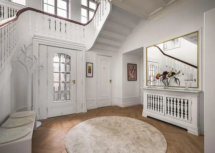 Villa New Listing! Unique In Bergen